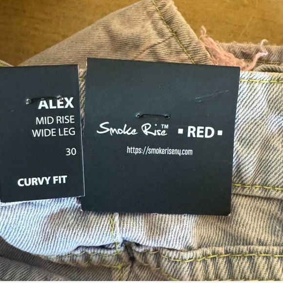 Smoke Rise Red Women Jeans Brand New With Tags Curvy Fit Malibu Pink Mid Rise - Picture 7 of 9